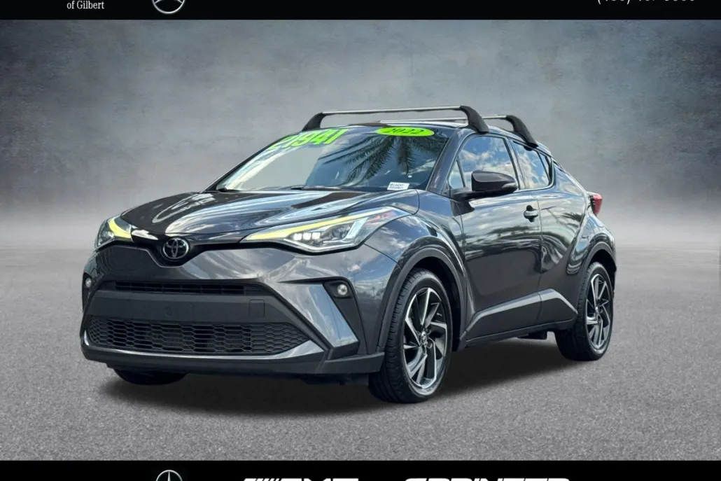 2022 Toyota C-HR Limited photo 1