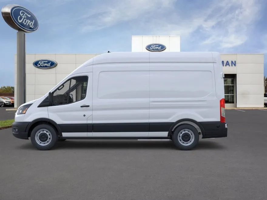 2025 Ford Transit photo 1