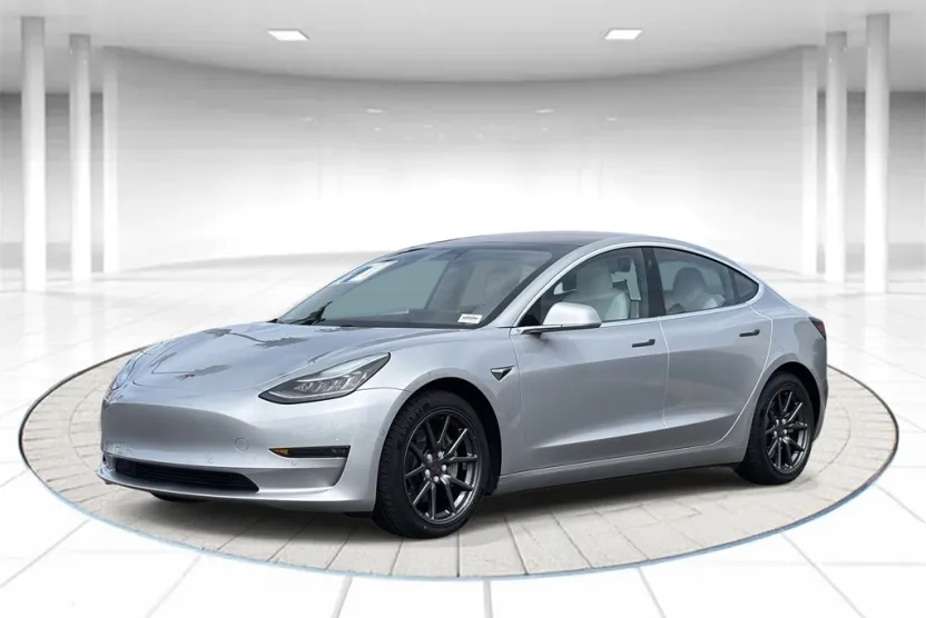 2018 Tesla Model 3 Performance photo 1