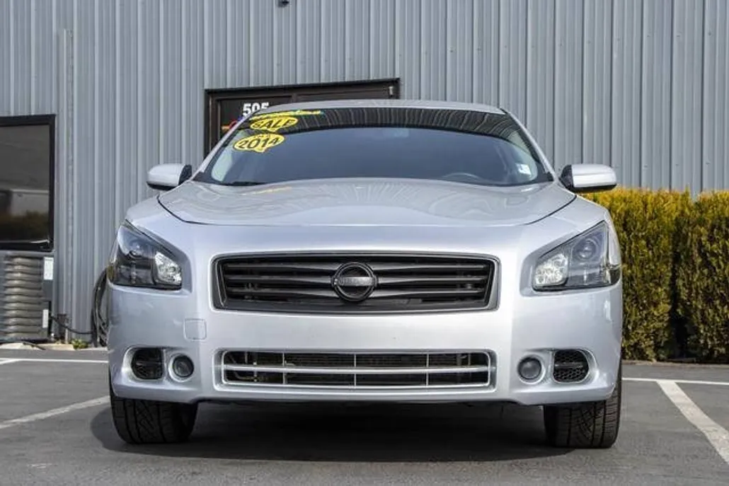 2014 Nissan Maxima S photo 1