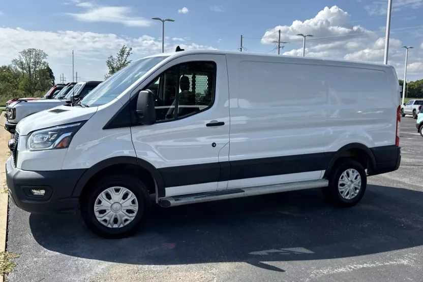 2023 Ford Transit Cargo Van photo 1