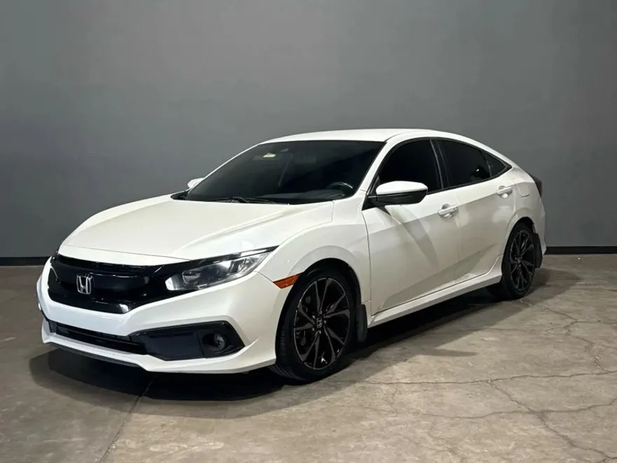 2019 Honda Civic Sport photo 1