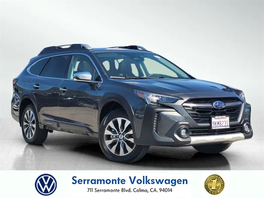 2024 Subaru Outback Touring photo 1