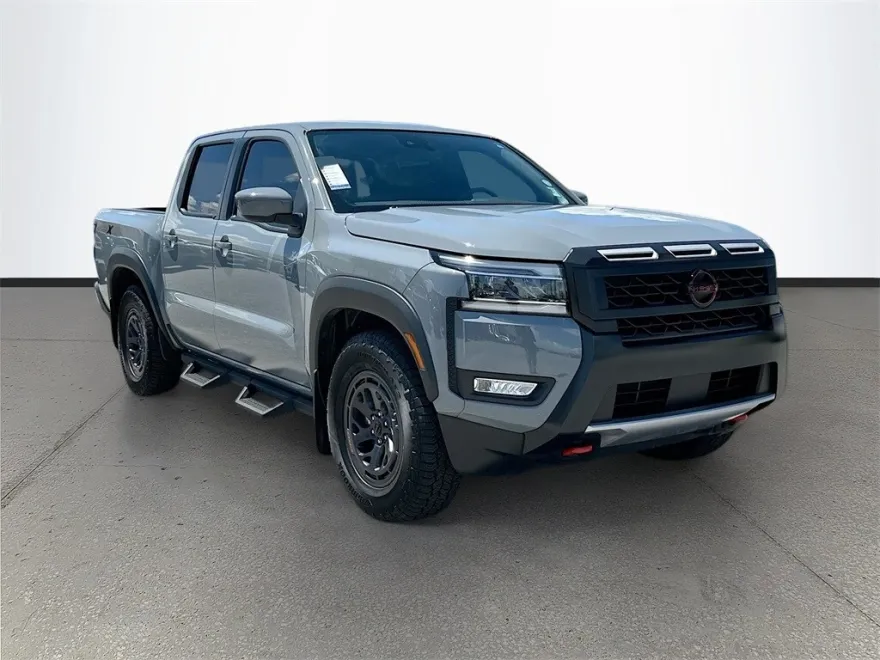 2025 Nissan Frontier PRO-X photo 1