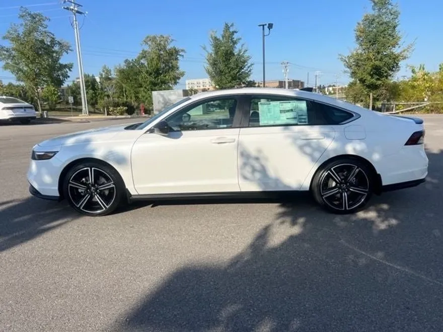 2025 Honda Accord Hybrid Sport photo 1