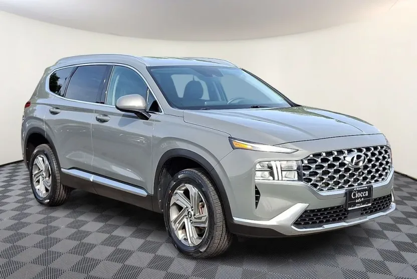 2022 Hyundai Santa Fe SEL photo 1