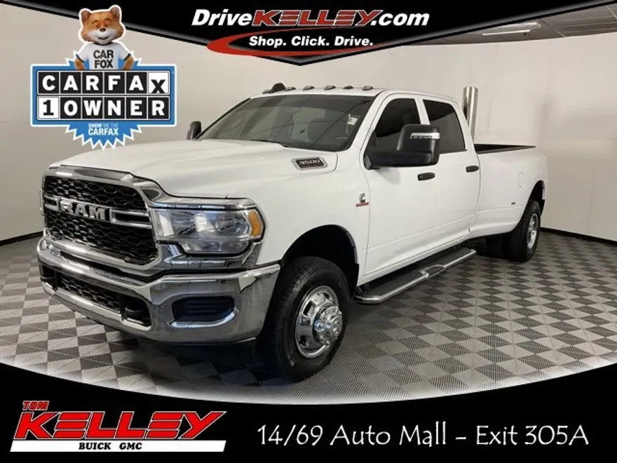 2024 Ram 3500 Tradesman photo 1