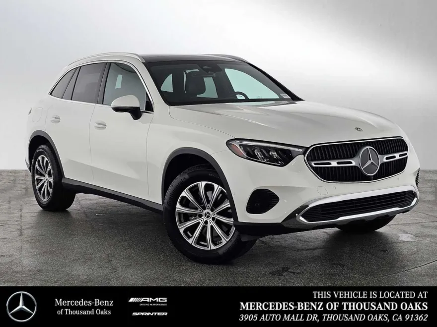 2025 Mercedes Benz GLC 300 photo 1
