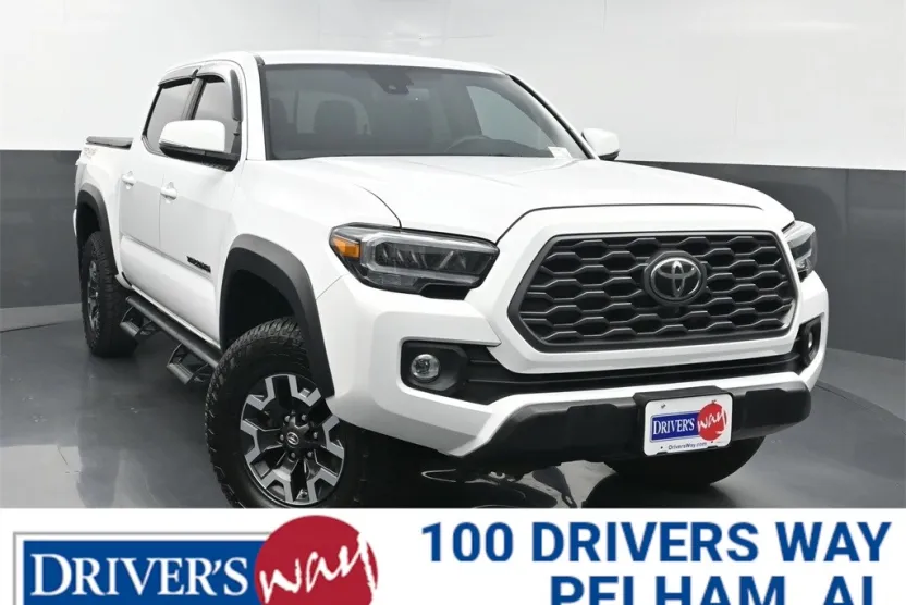2020 Toyota Tacoma TRD Off-Road photo 1