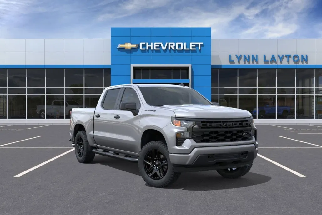 2026 Chevrolet Silverado 1500 Custom photo 1