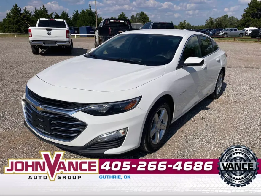 2020 Chevrolet Malibu LS photo 1