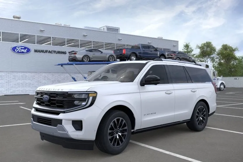 2025 Ford Expedition Platinum photo 1