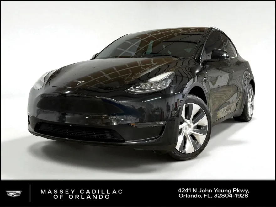 2021 Tesla Model Y Long Range photo 1