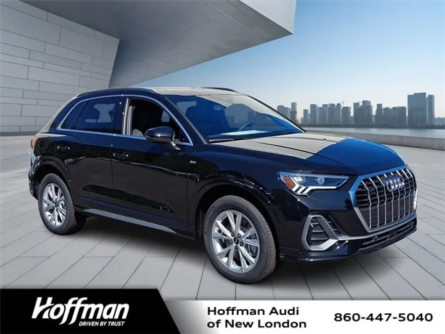 2025 Audi Q3 45 TFSI S line Premium photo 1