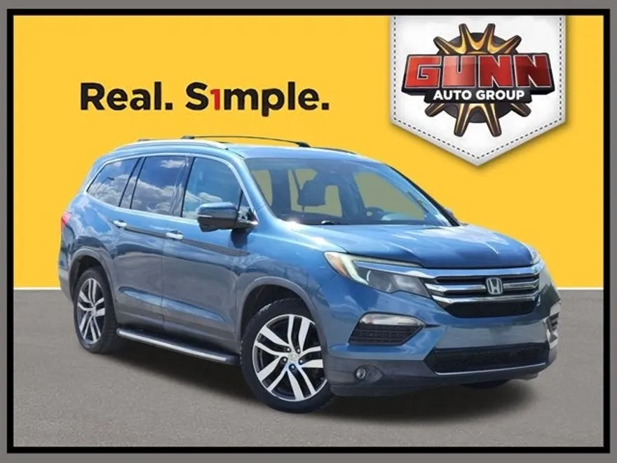 2016 Honda Pilot Touring photo 1