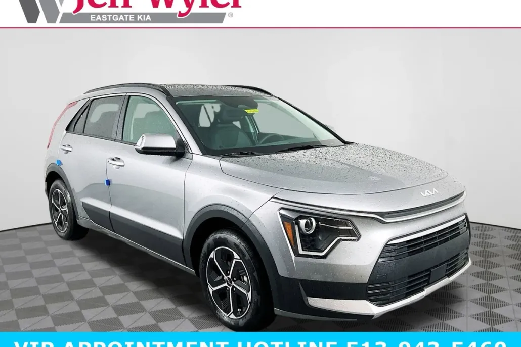 2025 Kia Niro EX photo 1