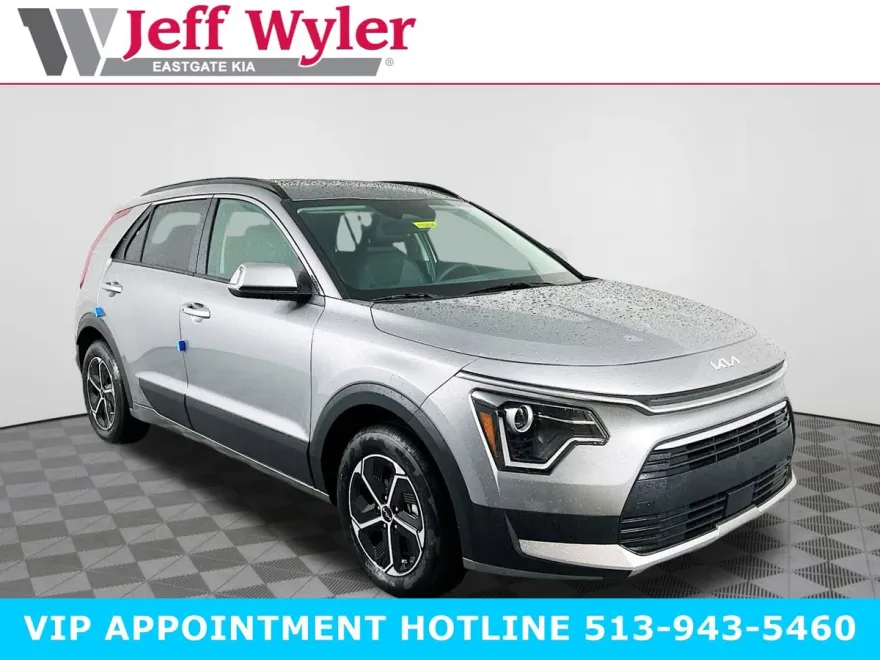 2025 Kia Niro EX photo 1