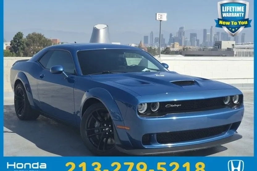 2021 Dodge Challenger R/T Scat Pack Widebody photo 1