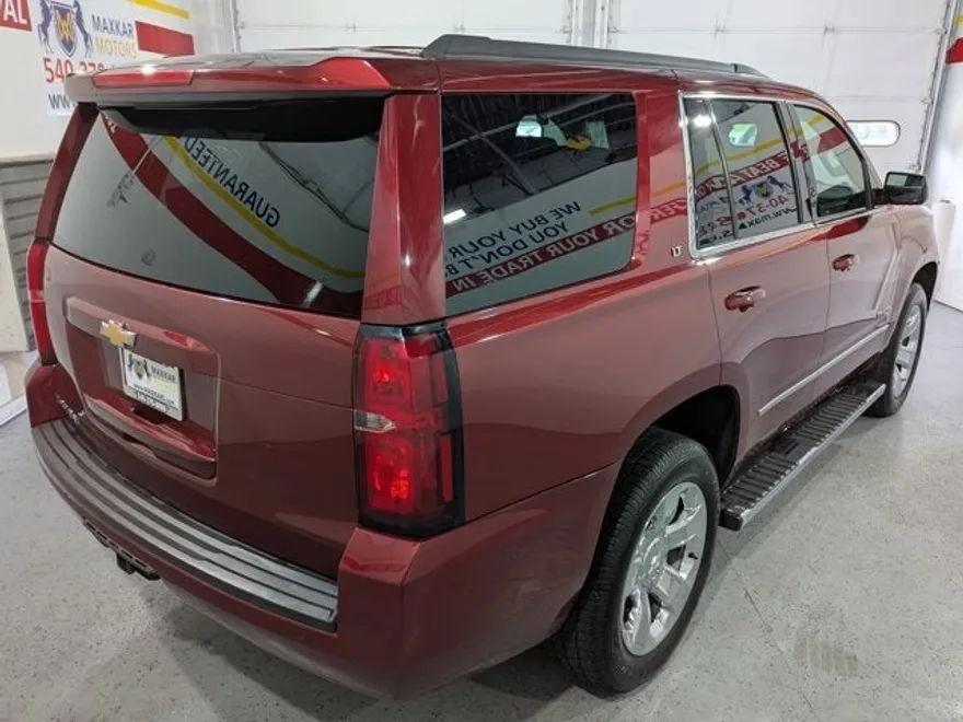 2018 Chevrolet Tahoe LT photo 1