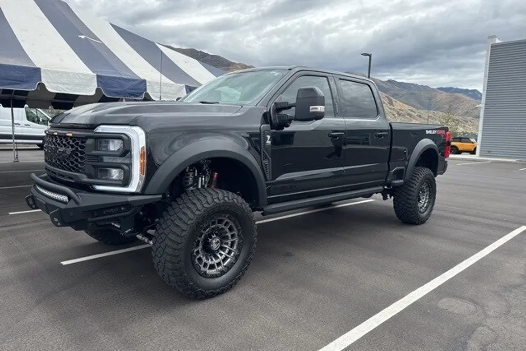 2024 Ford F-250 Lariat photo 1