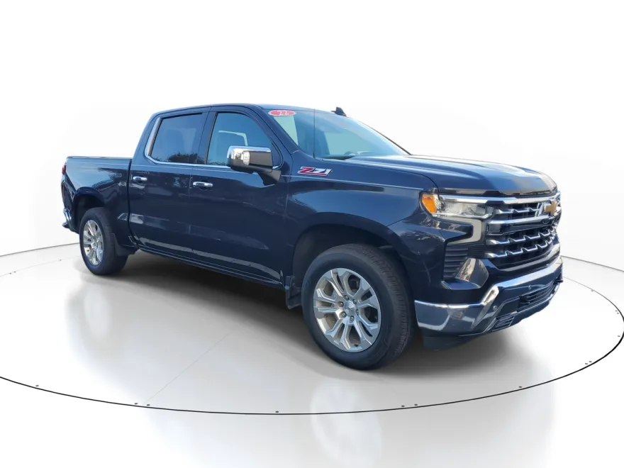 2022 Chevrolet Silverado 1500 LTZ photo 1