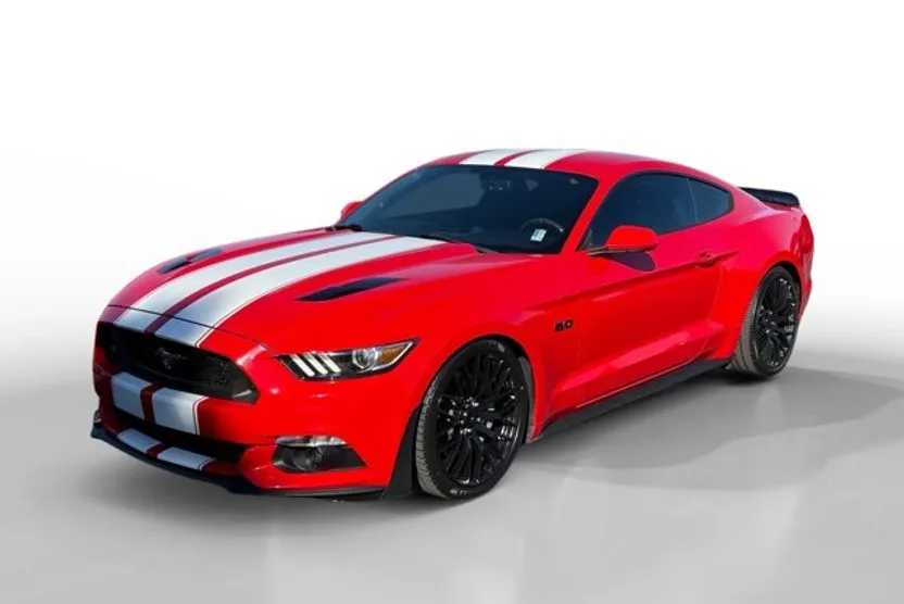 2017 Ford Mustang GT photo 1
