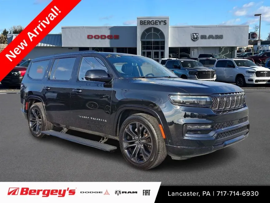 2022 Jeep Grand Wagoneer II photo 1
