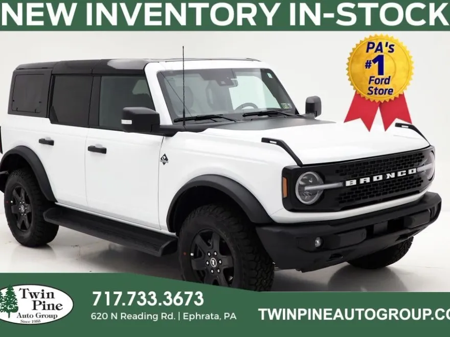 2025 Ford Bronco Outer Banks photo 1