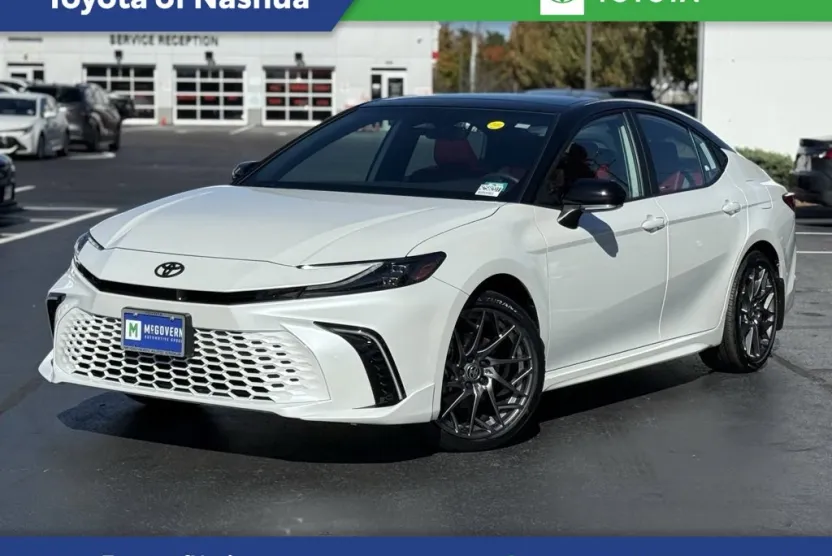 2025 Toyota Camry XSE photo 1