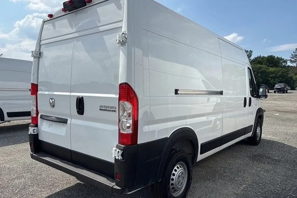 2025 Ram ProMaster 2500 photo 1