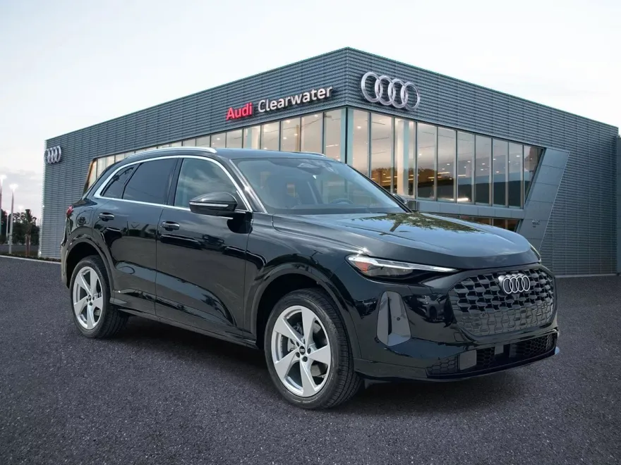 2025 Audi Q5 Premium Plus photo 1