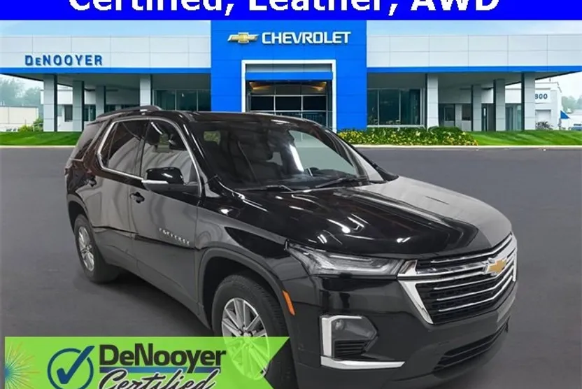 2023 Chevrolet Traverse photo 1