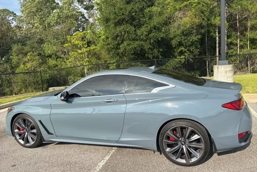 2022 Infiniti Q60 Red Sport 400 photo 1