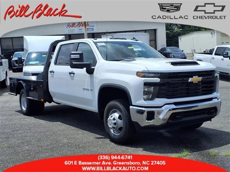 2025 Chevrolet Silverado 3500HD Work Truck photo 1