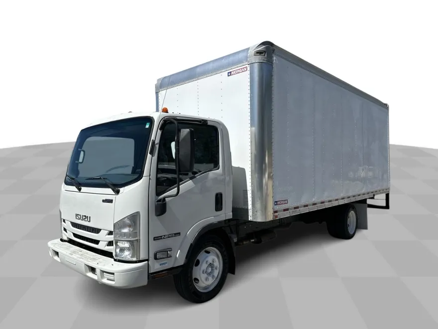 2018 Isuzu NPR-HD photo 1