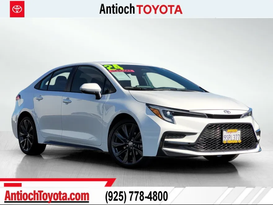 2024 Toyota Corolla SE photo 1