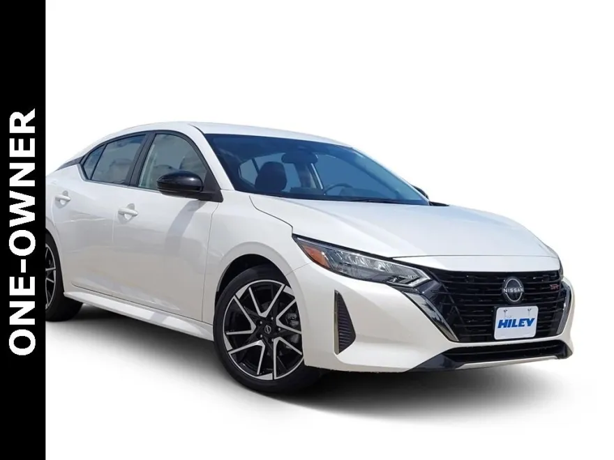 2024 Nissan Sentra SR photo 1