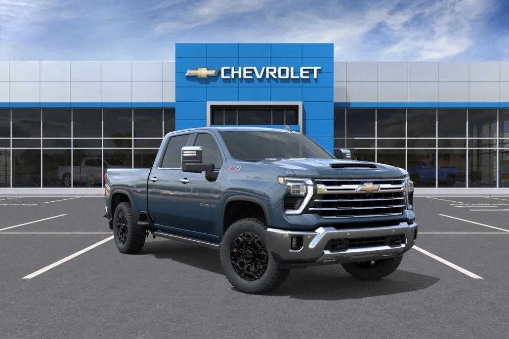 2025 Chevrolet Silverado 3500HD LTZ photo 1