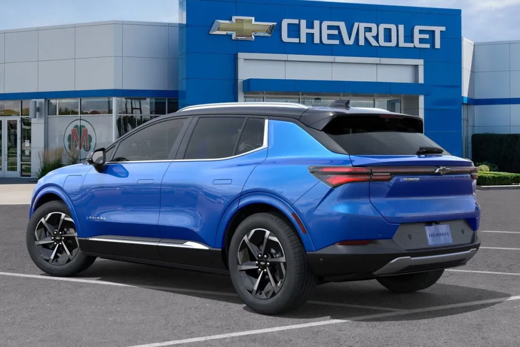 2025 Chevrolet Equinox EV 1LT photo 1