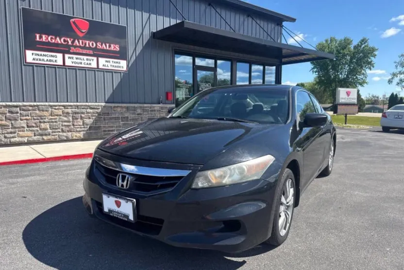 2011 Honda Accord LX photo 1