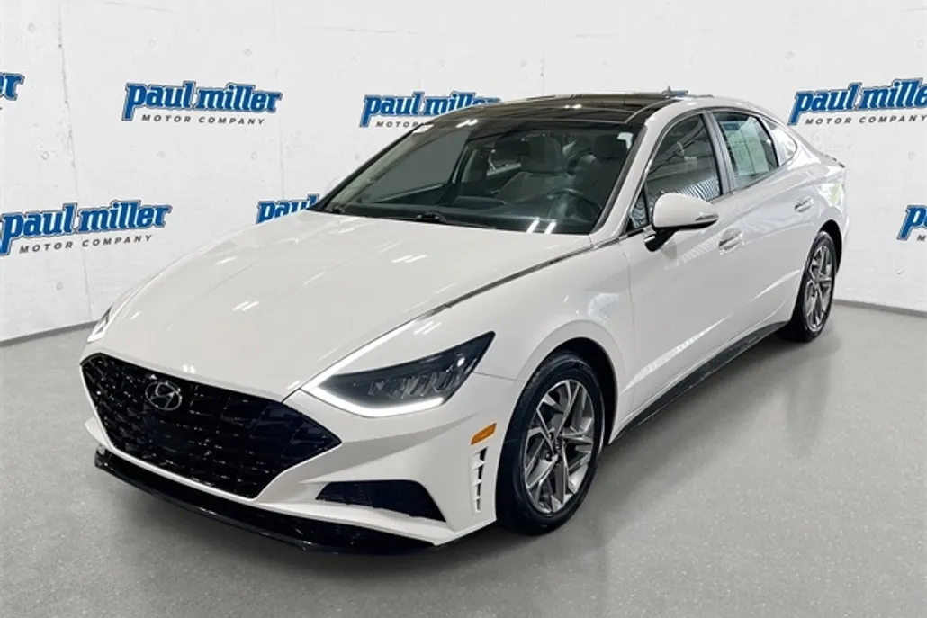 2023 Hyundai Sonata SEL photo 1