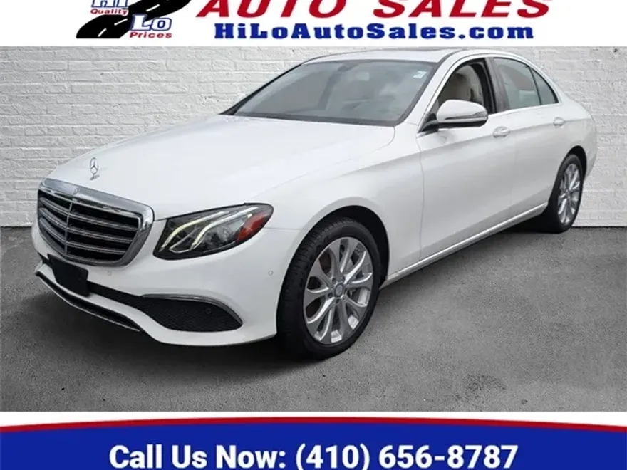 2017 Mercedes Benz E 300 photo 1