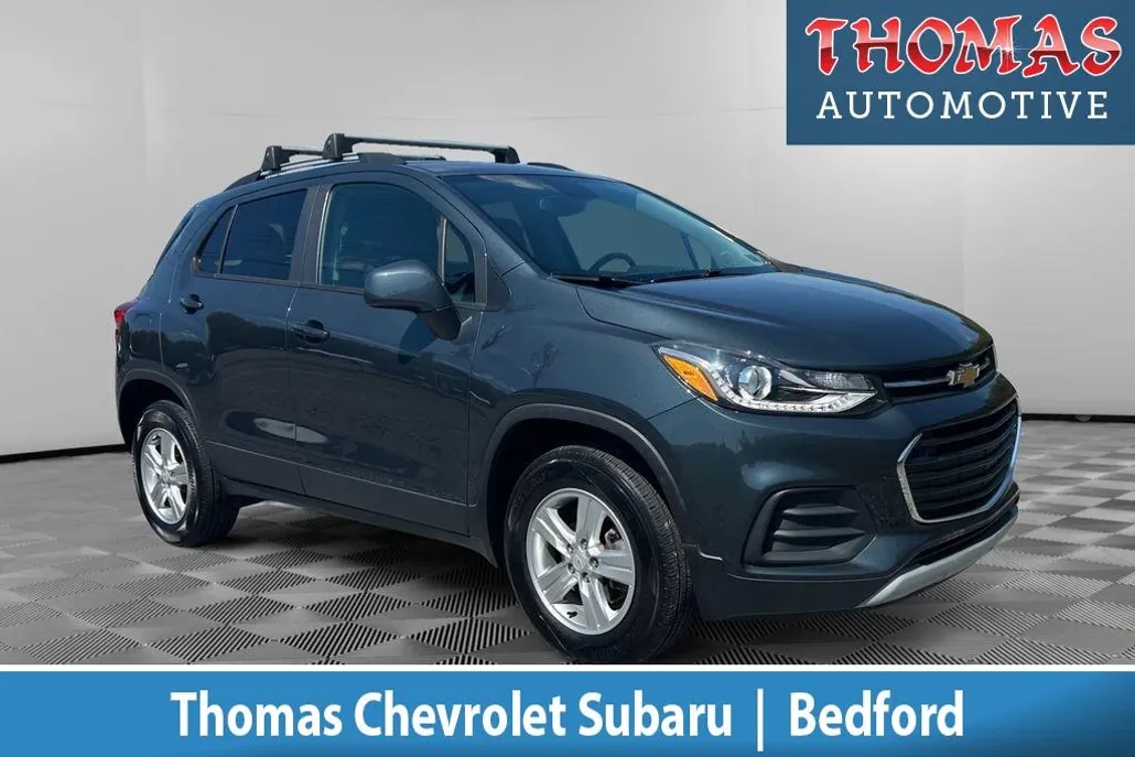 2021 Chevrolet Trax LT photo 1