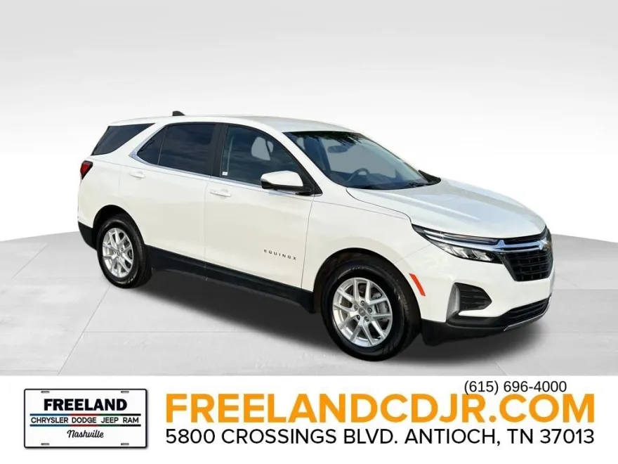 2022 Chevrolet Equinox LT photo 1