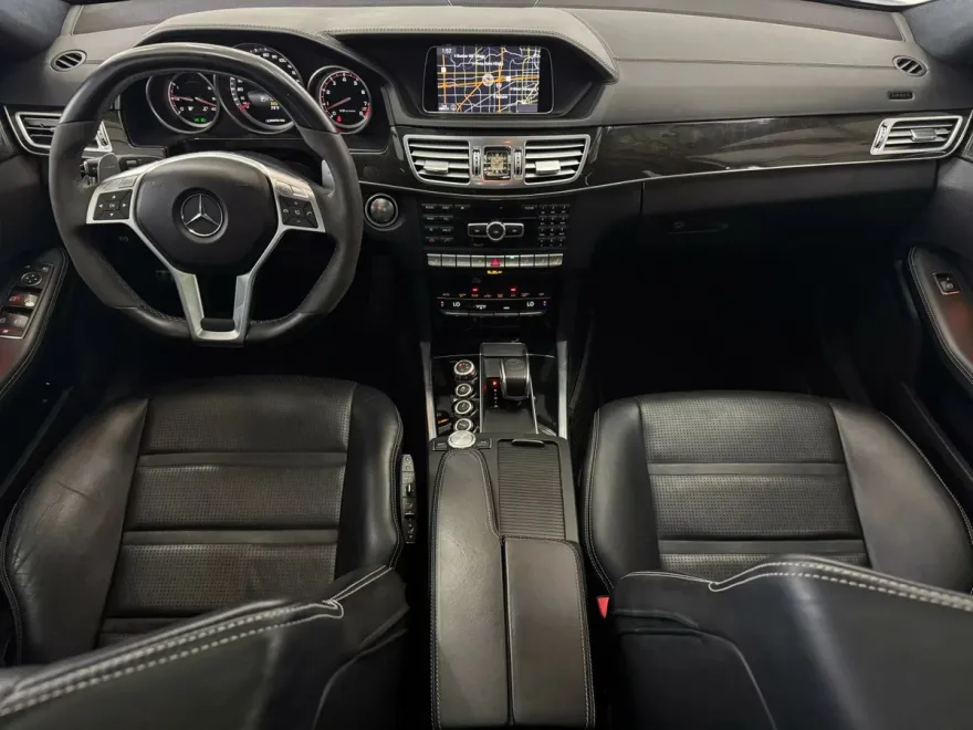 2014 Mercedes Benz E 63 AMG 4MATIC Wagon photo 1
