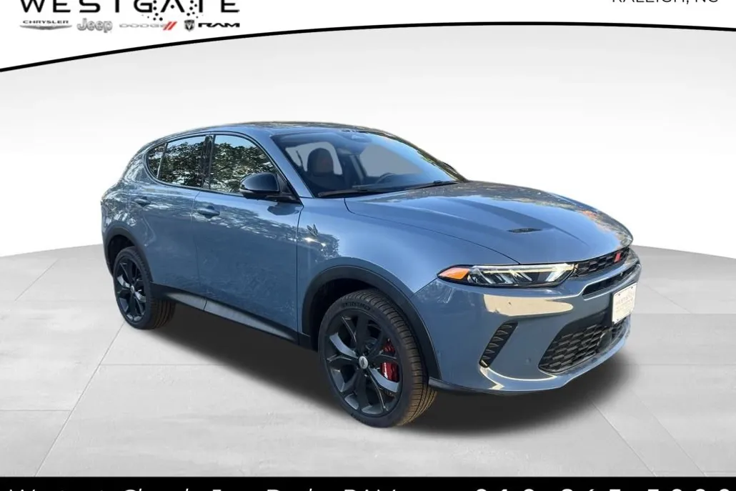 2023 Dodge Hornet GT photo 1