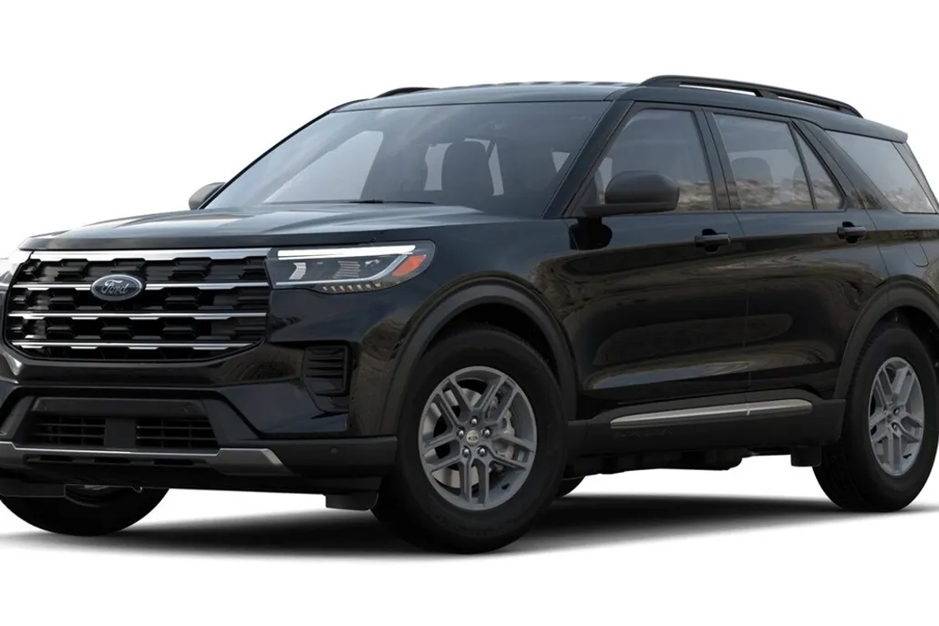 2025 Ford Explorer photo 1