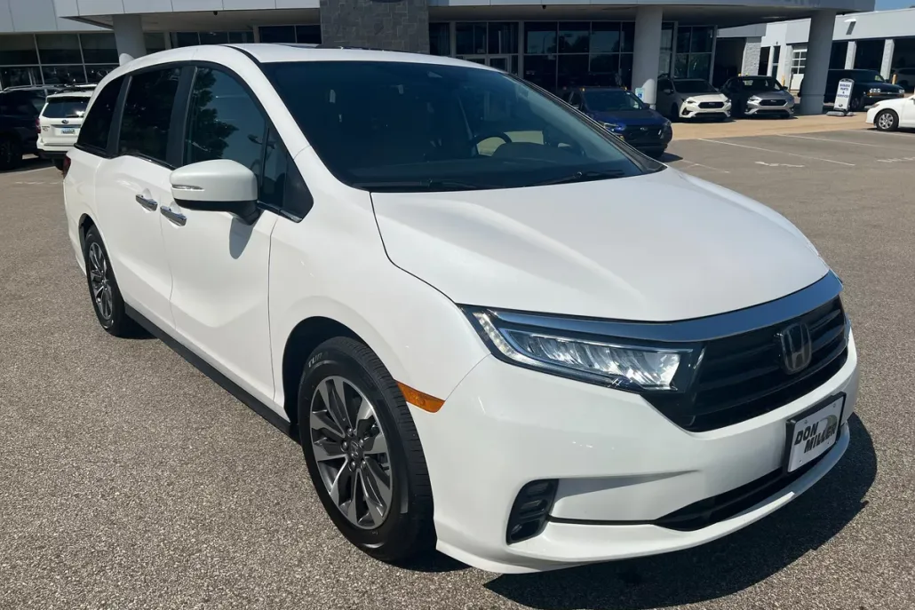 2024 Honda Odyssey EX-L photo 1