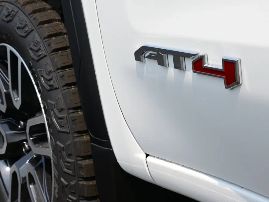 2026 Gmc Sierra 1500 AT4 photo 1