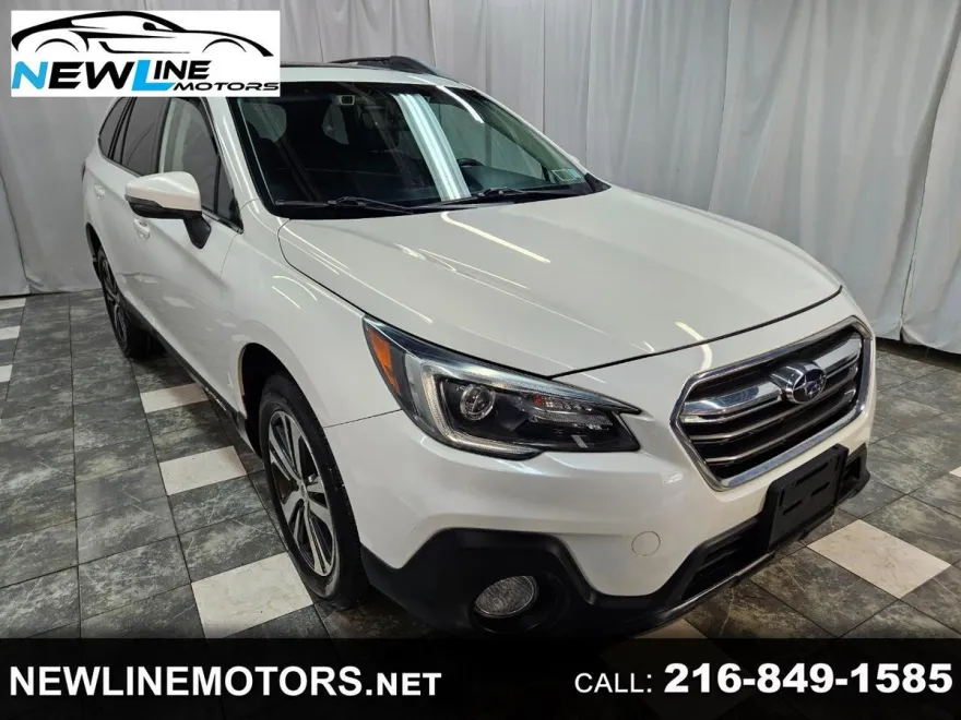 2018 Subaru Outback 2.5i Limited photo 1